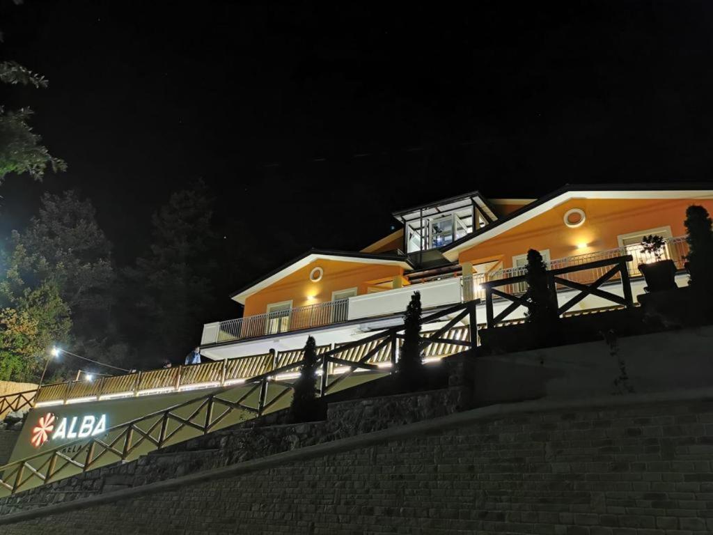 Alba Relais Hotel Nemoli Екстериор снимка